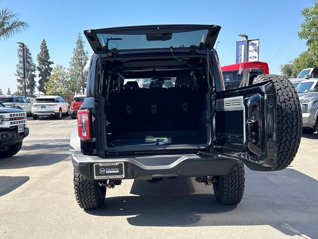 New 2026 Ford Bronco Badlands AWD/4WD image 17