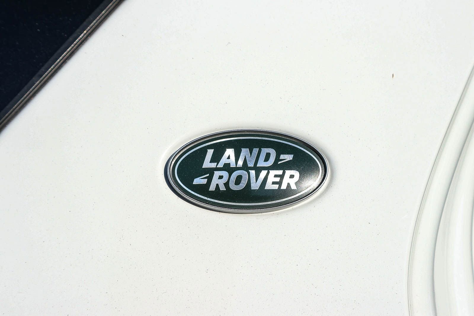 Used 2025 Land Rover Discovery Sport S image 20