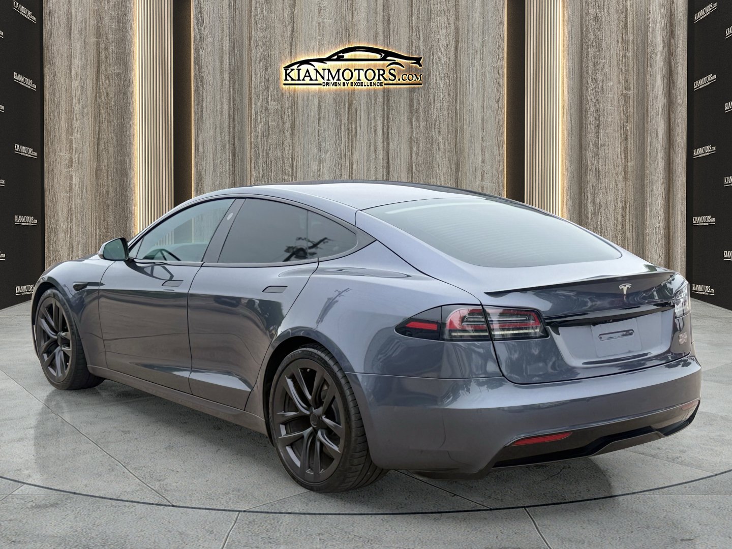Used 2022 Tesla Model S Plaid AWD/4WD image 10