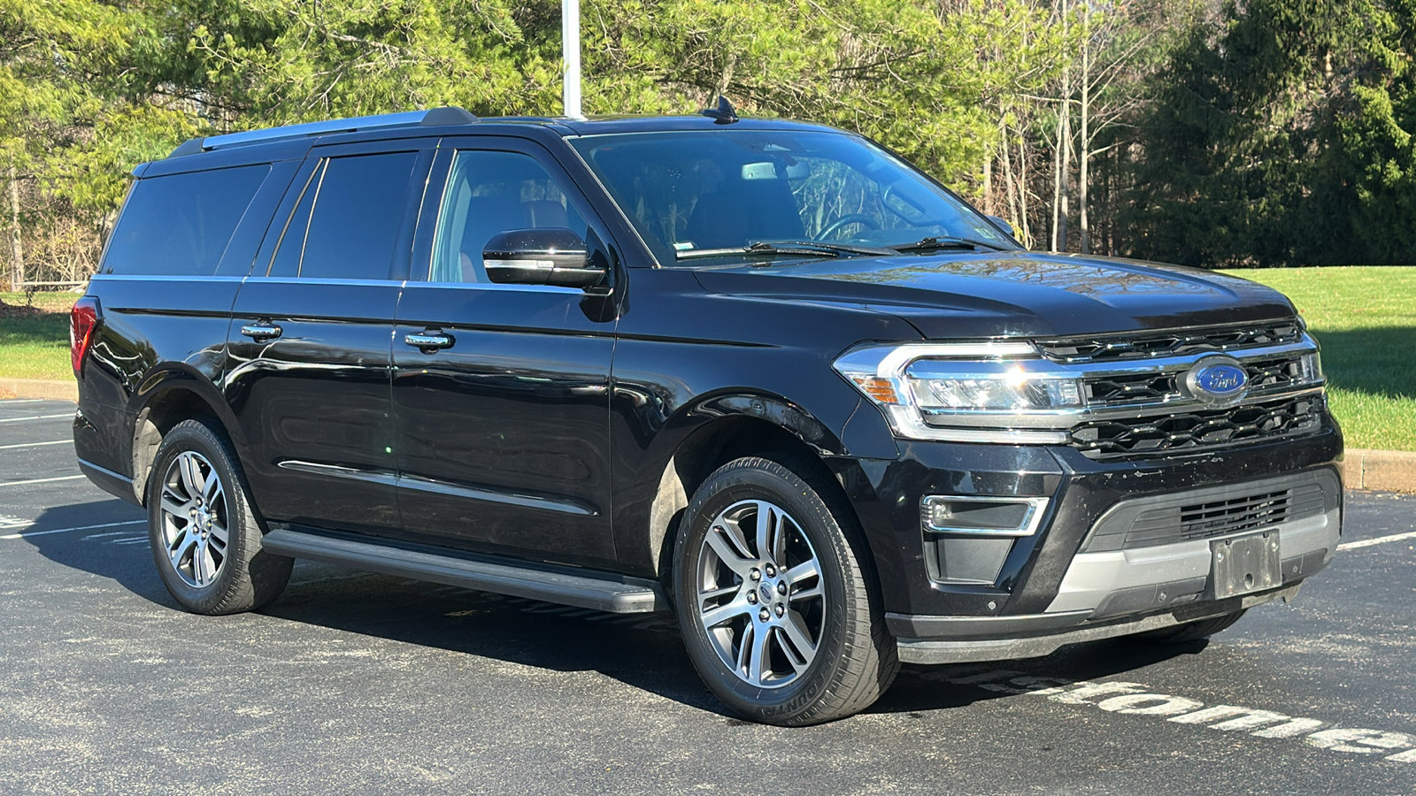 Used 2024 Ford Expedition Max Limited image 2