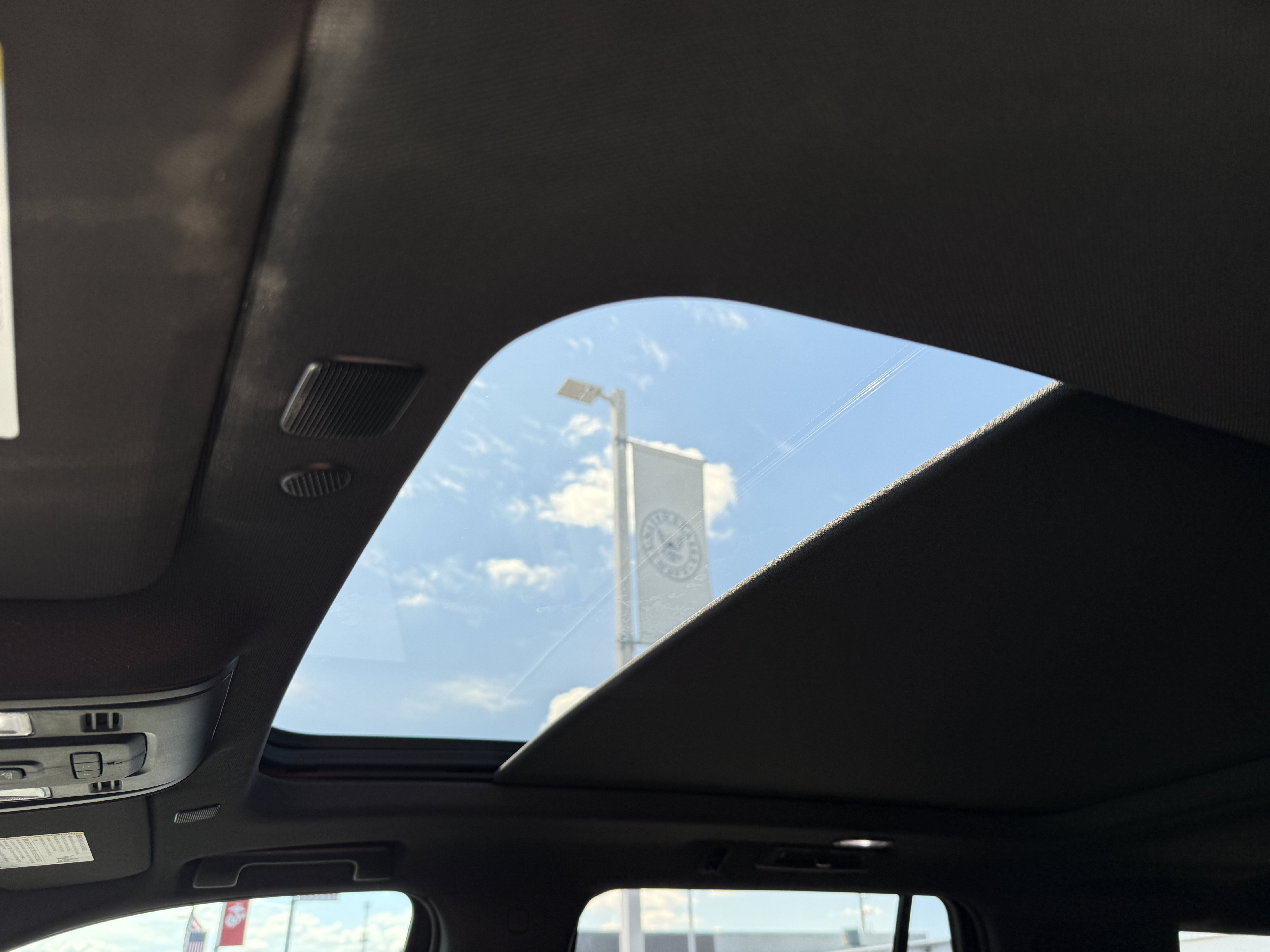 Used 2023 Chevrolet Tahoe High Country RWD image 31