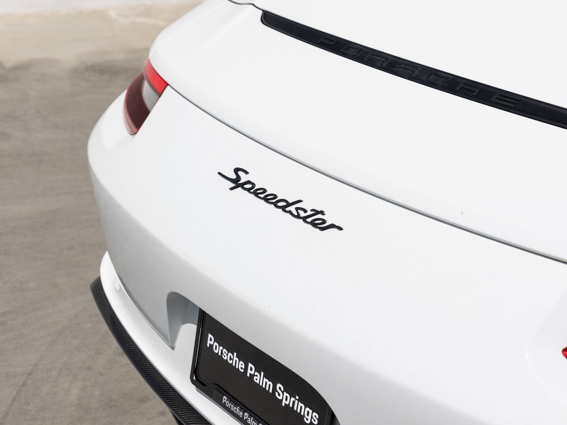 Certified 2019 Porsche 911 Speedster RWD image 12