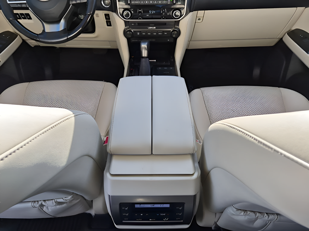Used 2023 Lexus GX 460 Luxury w/ Sport Design Package AWD/4WD image 29