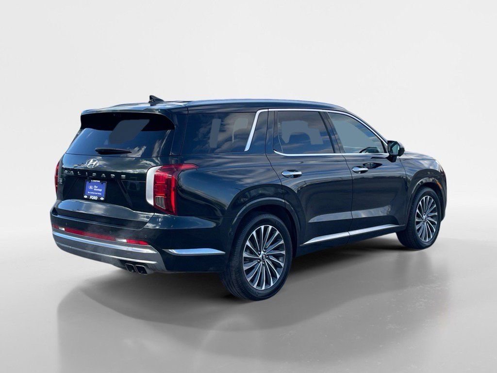 Used 2023 Hyundai Palisade Calligraphy image 6