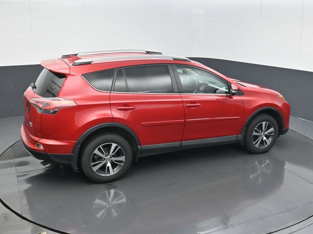 Used 2017 Toyota RAV4 XLE w/ Premium Extra Value Package image 24