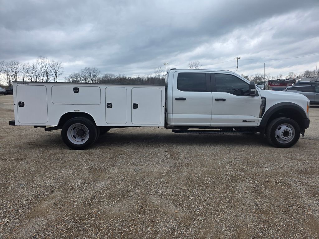 Used 2023 Ford F550 2WD Crew Cab Super Duty image 12