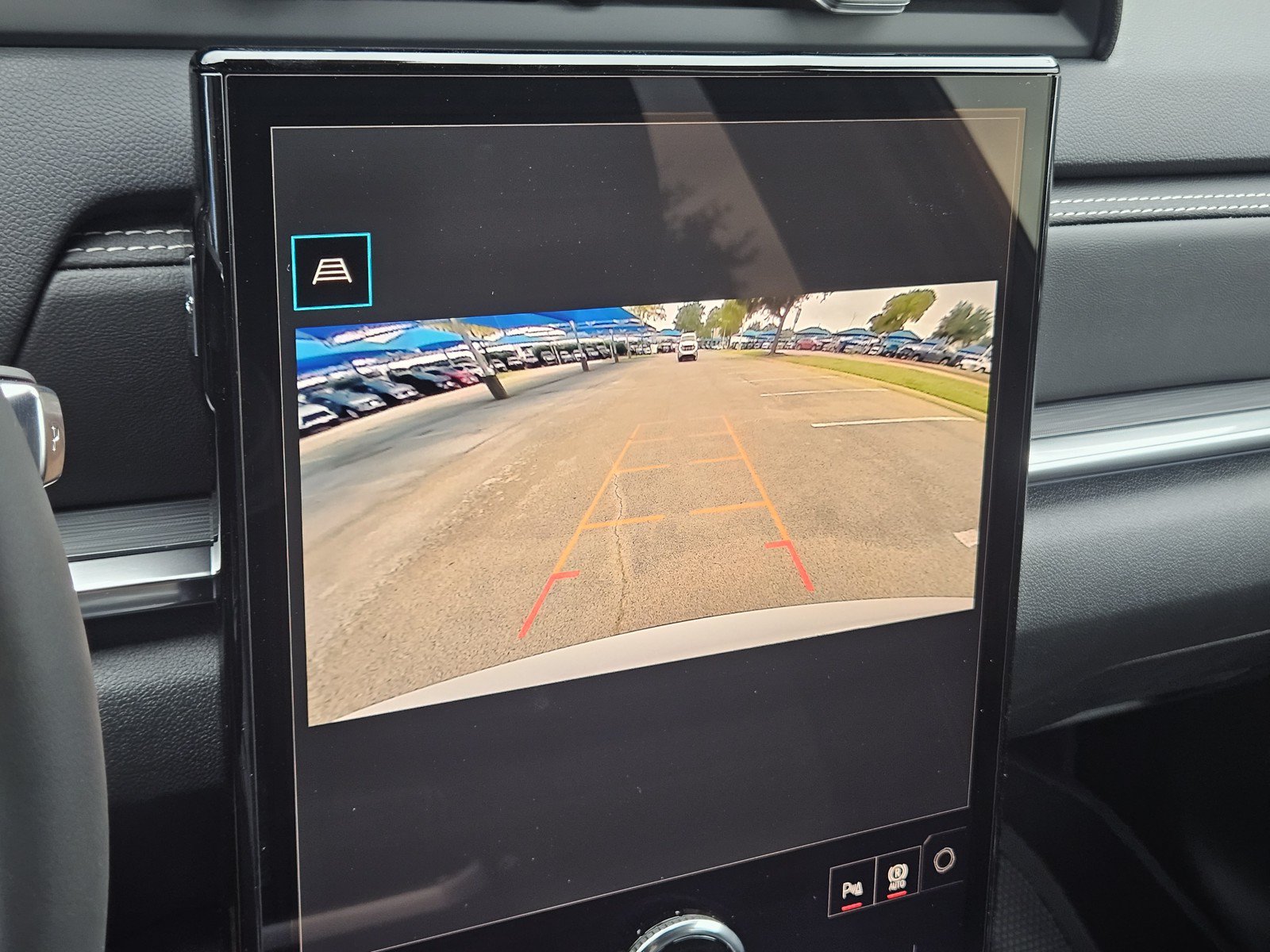 New 2027 GMC Terrain Elevation w/ LPO, Floor Liner Package FWD image 13