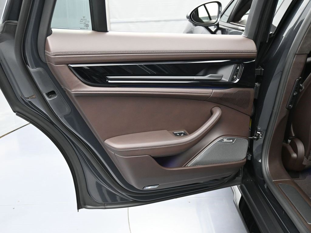 New 2026 Porsche Panamera GTS image 24
