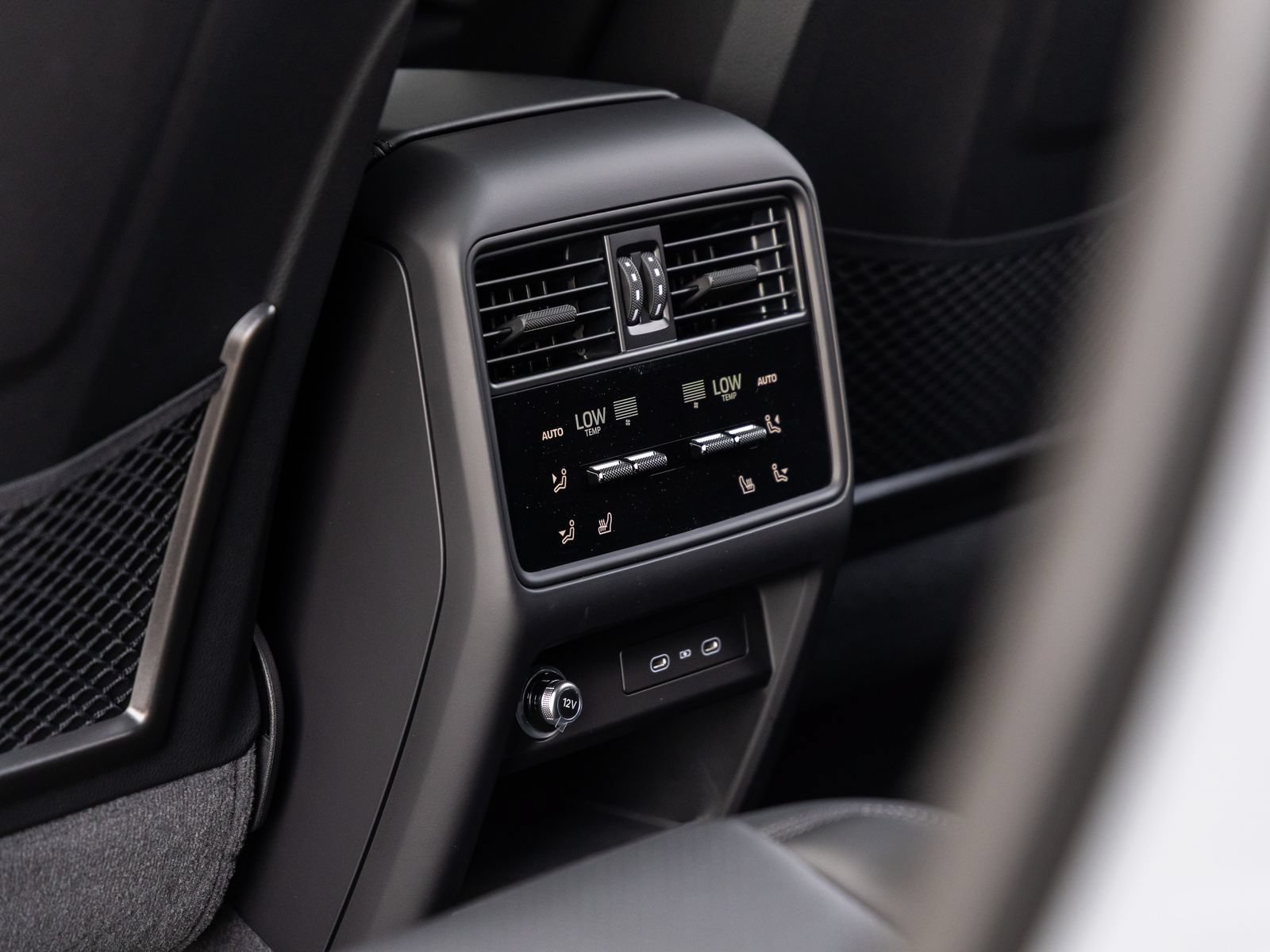 New 2026 Porsche Cayenne S AWD/4WD image 35