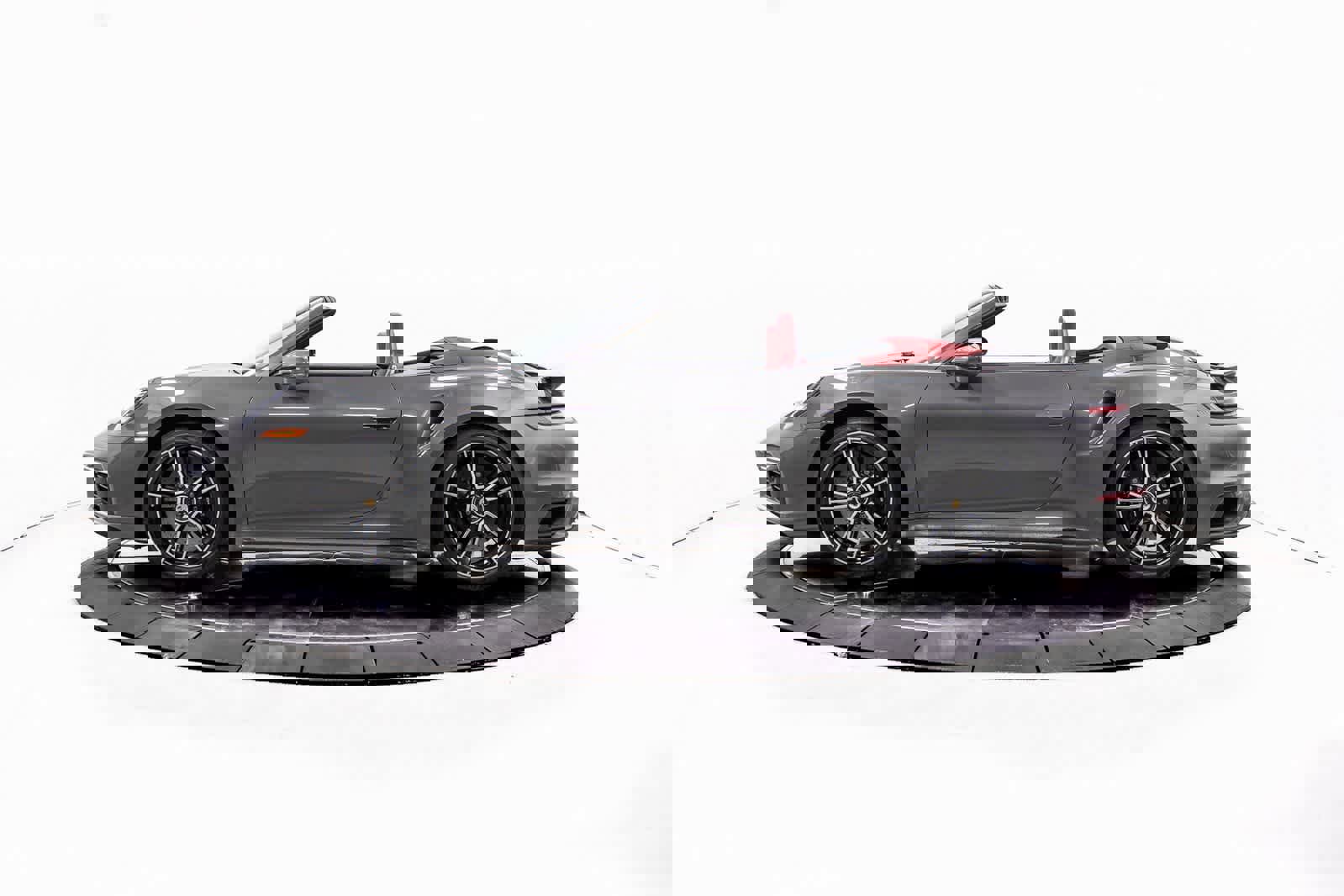 Certified 2023 Porsche 911 Turbo S image 2