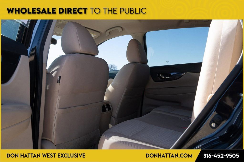 Used 2017 Nissan Rogue SV w/ SV Premium Package image 19