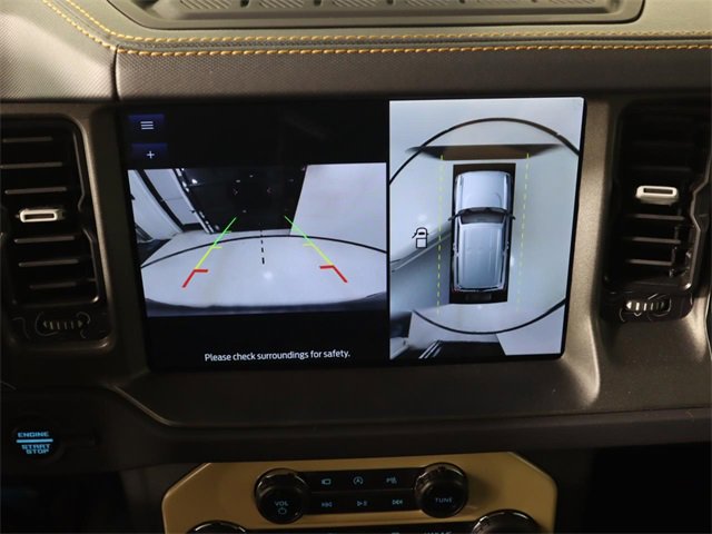 Used 2024 Ford Bronco Badlands image 18
