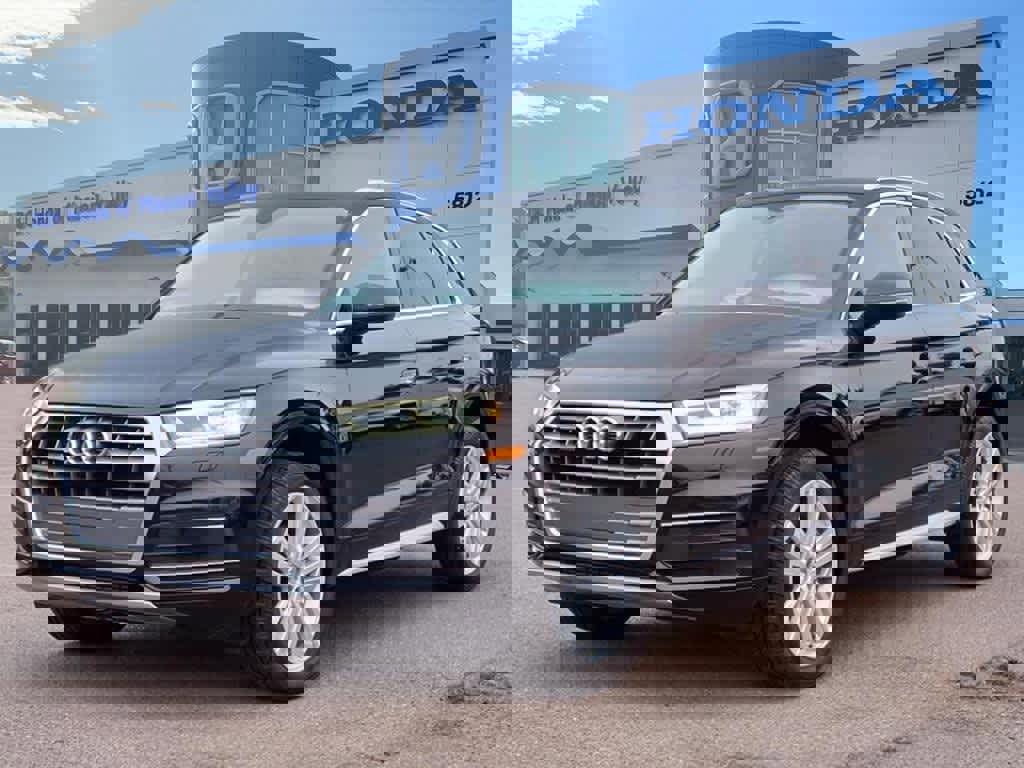 Used 2020 Audi Q5 2.0T Premium Plus w/ Premium Plus Package