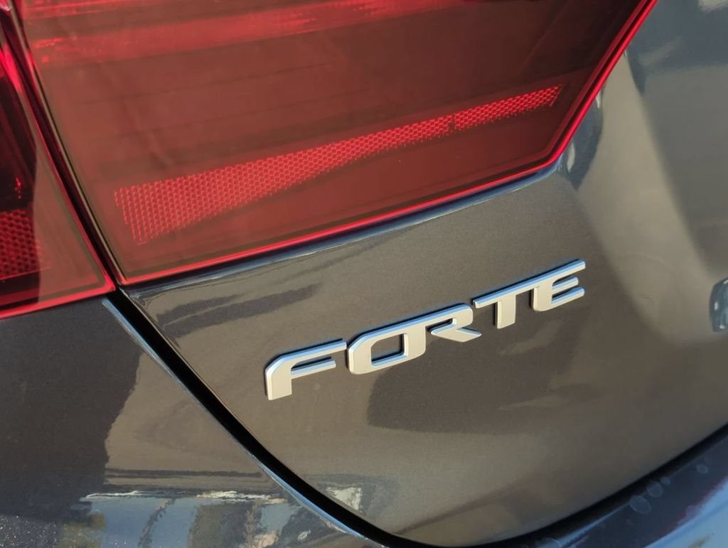 Certified 2024 Kia Forte LXS w/ LXS Technology Package FWD image 28