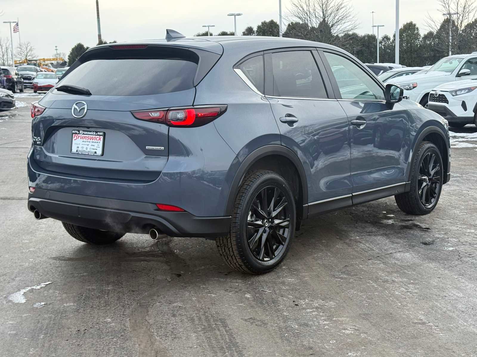Certified 2023 MAZDA CX-5 Carbon Edition image 4