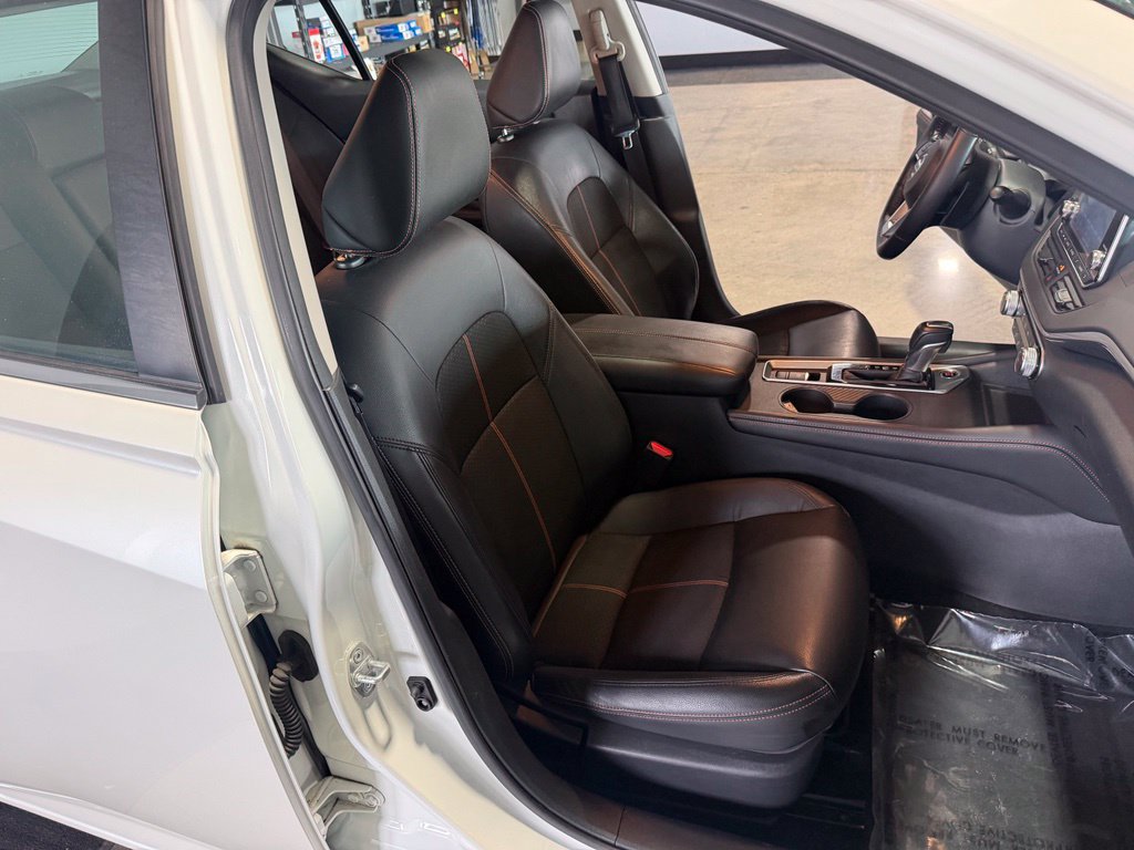 Used 2019 Nissan Altima 2.5 SR w/ SR Premium Package AWD/4WD image 23