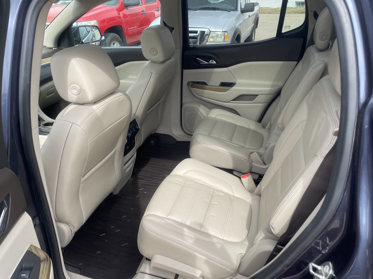 Used 2018 GMC Acadia Denali w/ Technology Package image 11