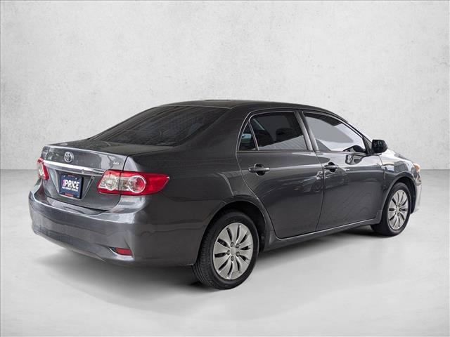 Used 2013 Toyota Corolla LE FWD image 5