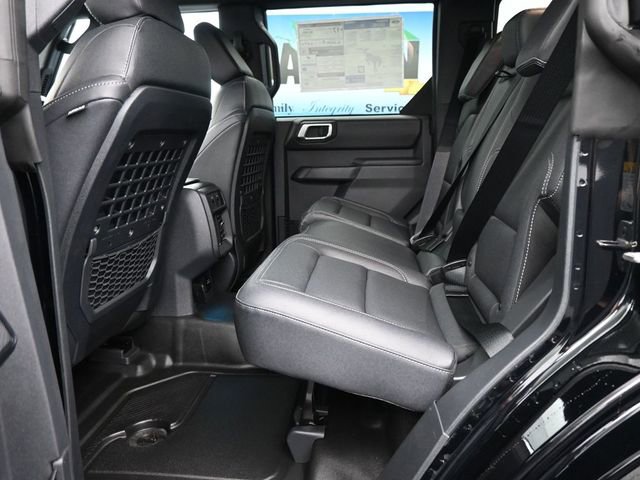 New 2026 Ford Bronco Badlands image 9