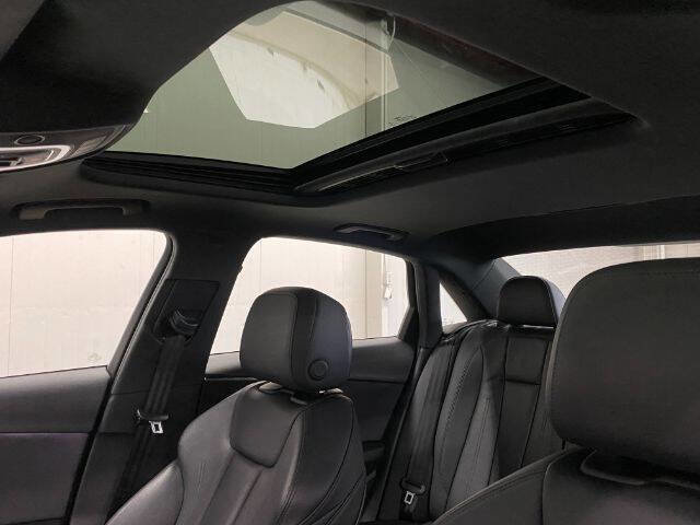 Used 2018 Audi A4 2.0T Premium Plus w/ Premium Plus Package AWD/4WD image 13