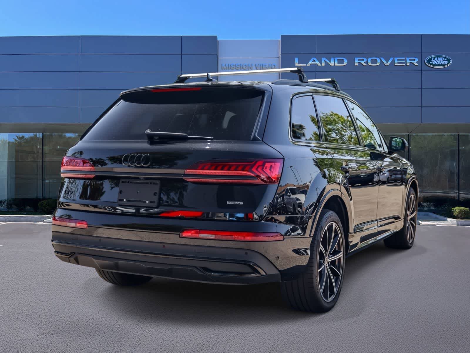 Used 2022 Audi Q7 3.0T Premium Plus w/ Premium Plus Package AWD/4WD image 4