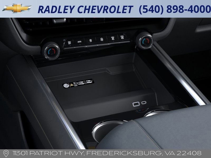 New 2026 Chevrolet Suburban Premier image 23