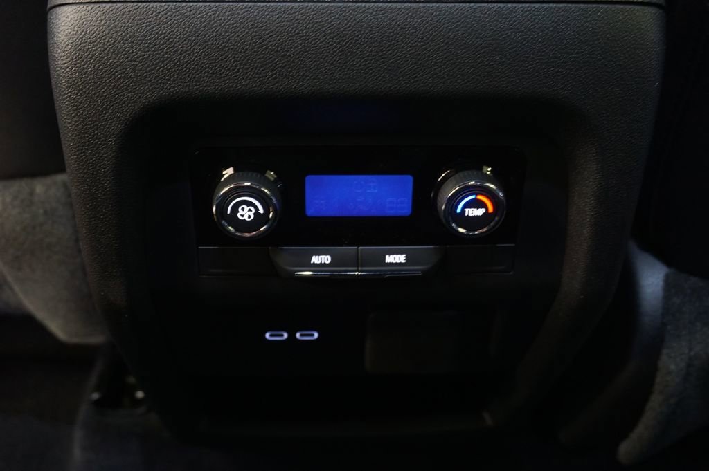 New 2026 Chevrolet Traverse LT w/ Midnight/Sport Edition image 26