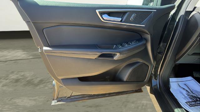 Certified 2024 Ford Edge SEL w/ Convenience Package AWD/4WD image 16