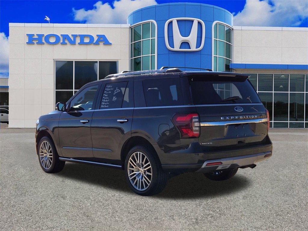 Used 2024 Ford Expedition Limited image 5