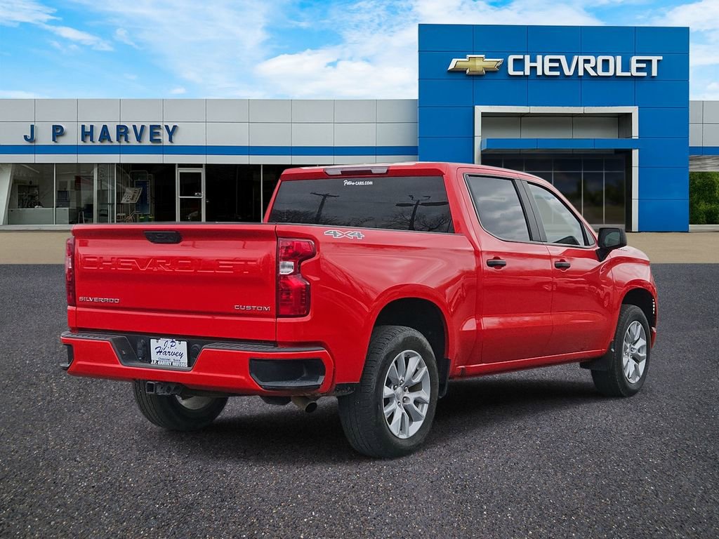 Used 2024 Chevrolet Silverado 1500 Custom AWD/4WD image 4