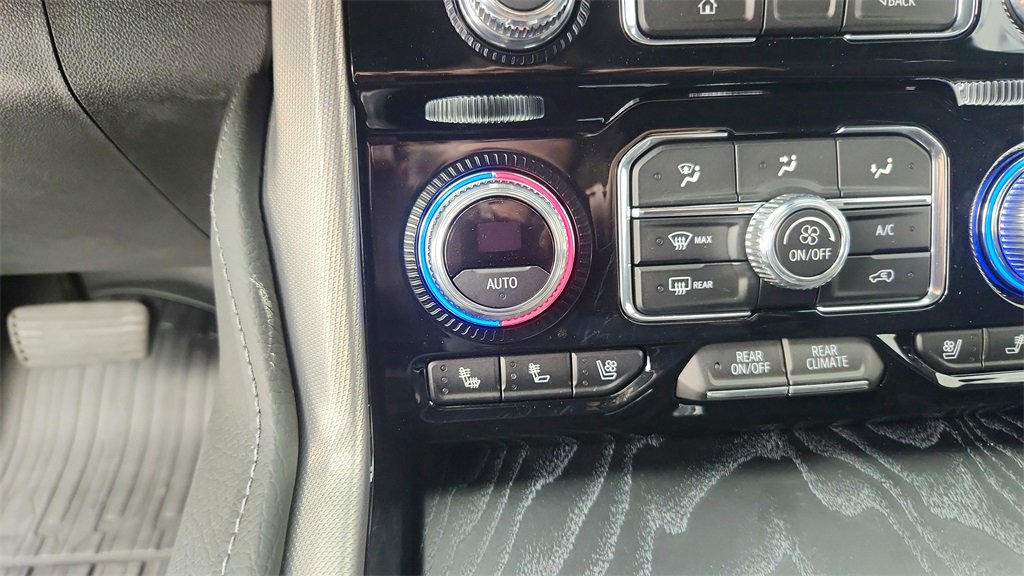 Used 2024 GMC Yukon Denali w/ Max Trailering Package image 25