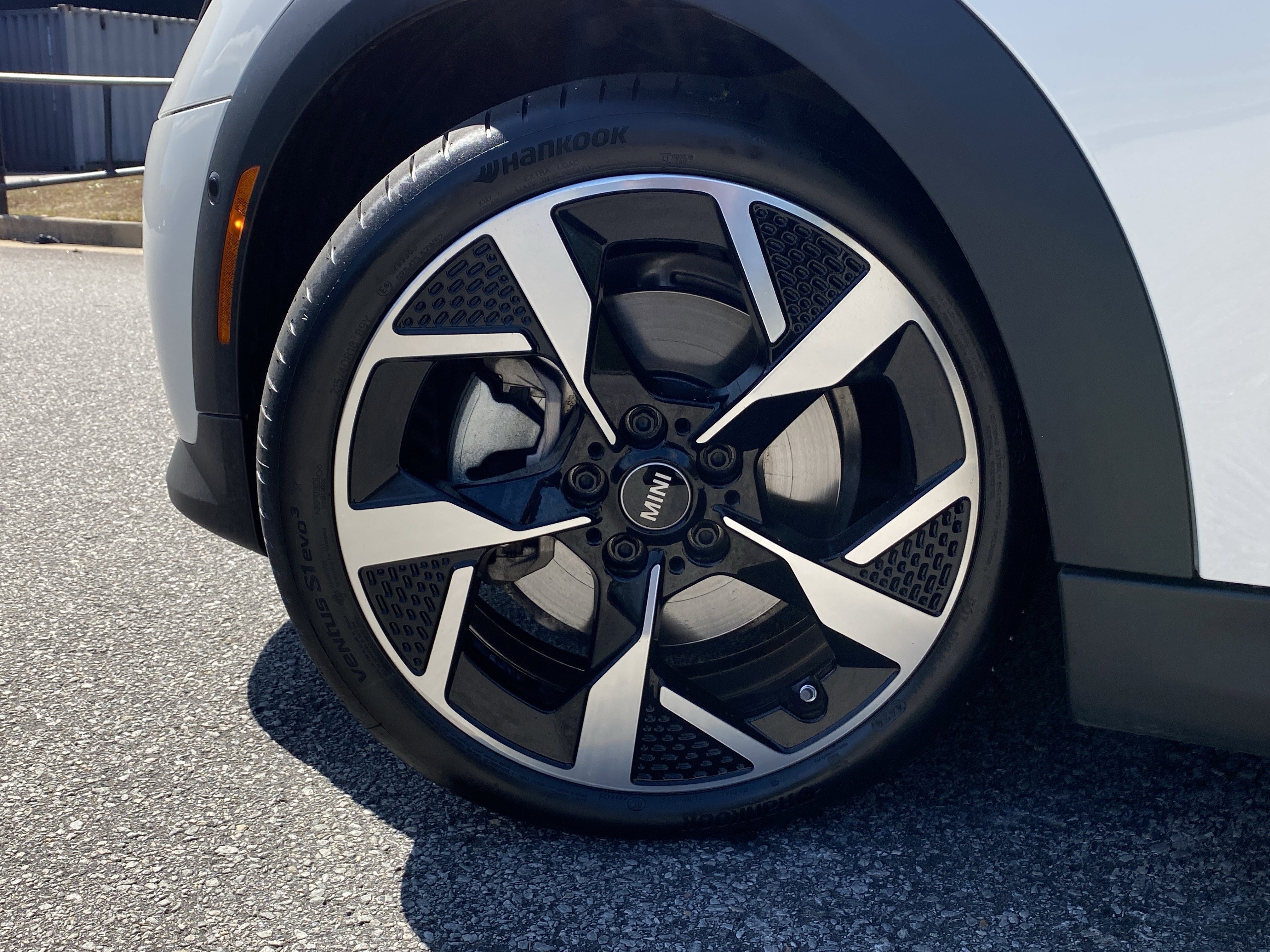 Certified 2025 MINI Cooper S image 17