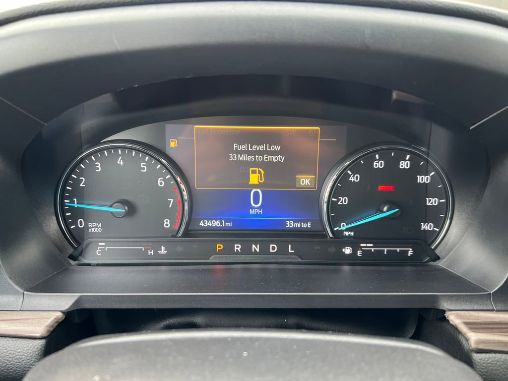 Used 2023 Ford Explorer Limited image 18