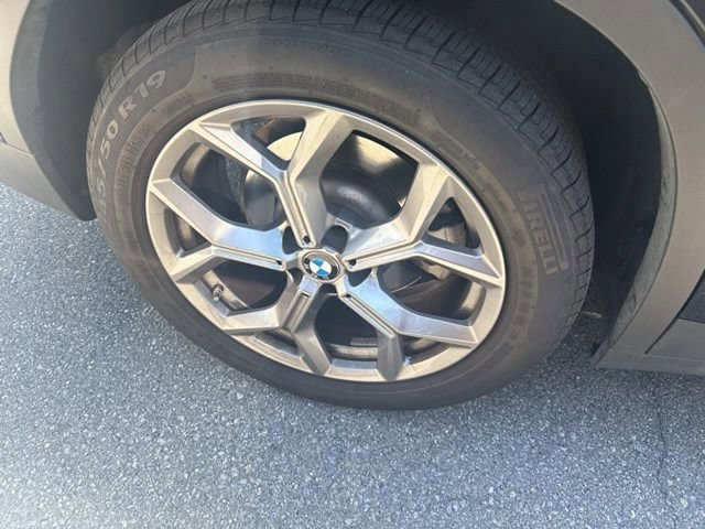 Certified 2023 BMW X3 xDrive30i w/ Premium Package AWD/4WD image 5