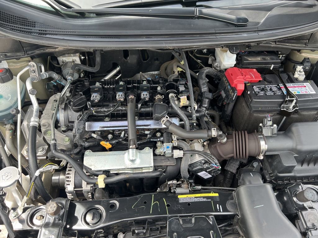 Used 2023 Nissan Versa SR w/ Trunk Package FWD image 28