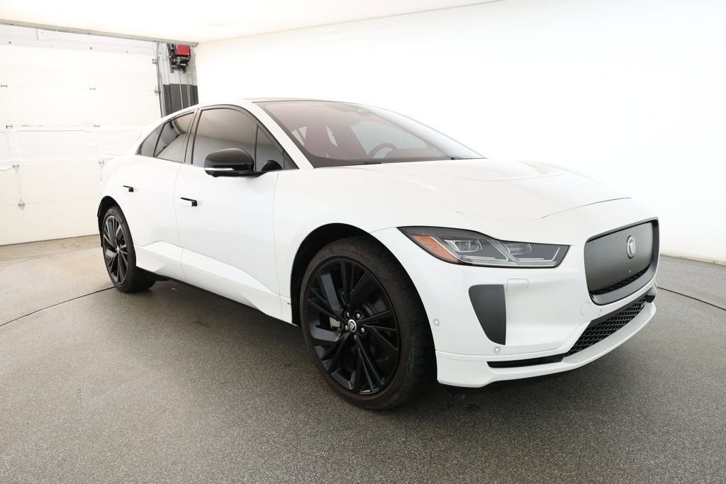 Used 2024 Jaguar I-PACE R-Dynamic HSE image 3