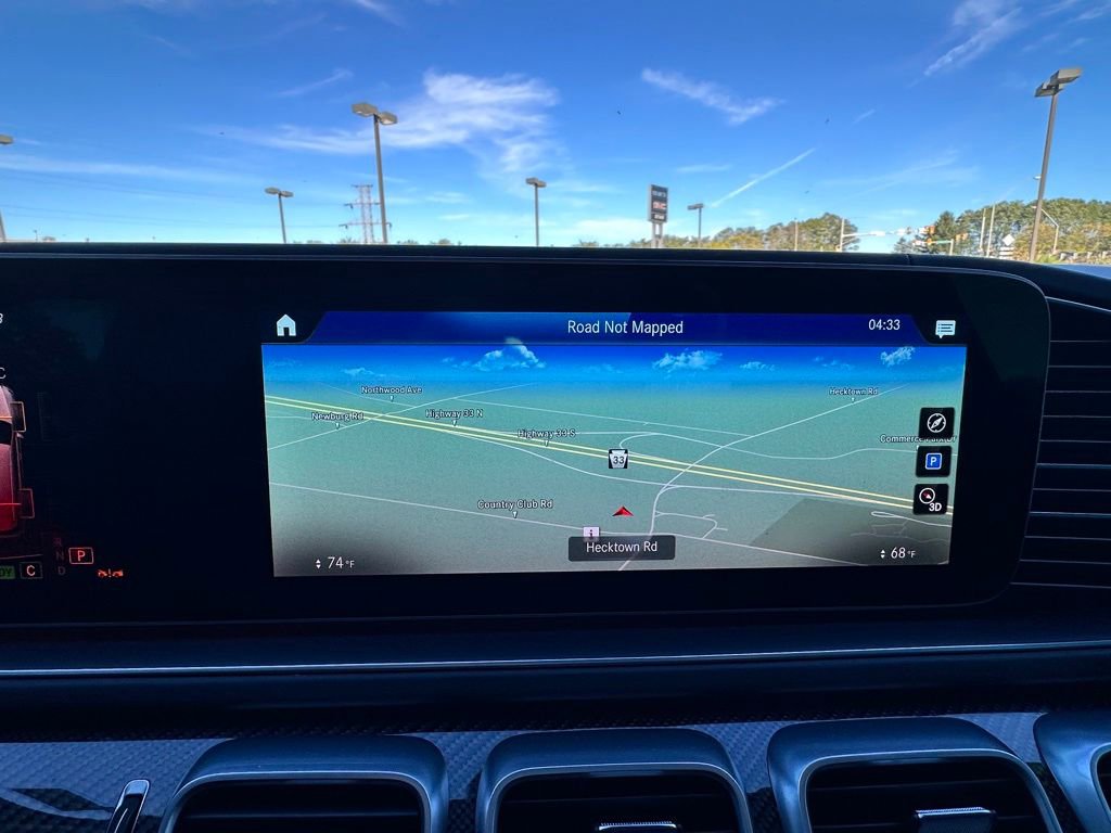 Used 2023 Mercedes-Benz GLS 63 AMG 4MATIC image 29