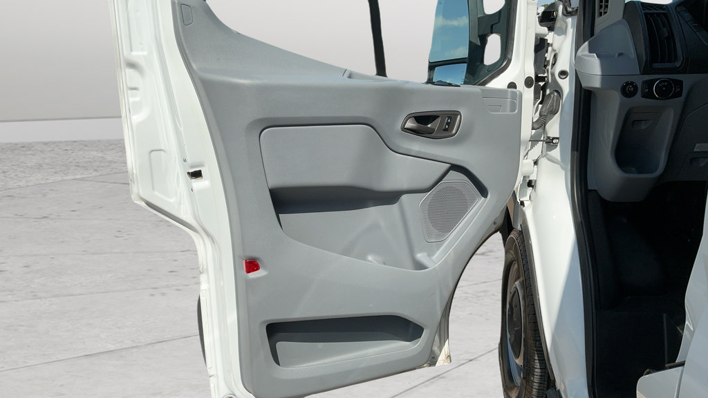 Used 2016 Ford Transit 150 XL RWD image 16