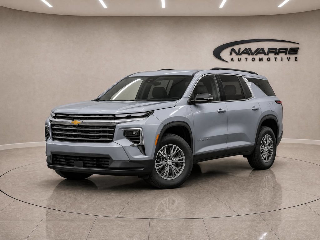 Used 2025 Chevrolet Traverse LT AWD/4WD image 3