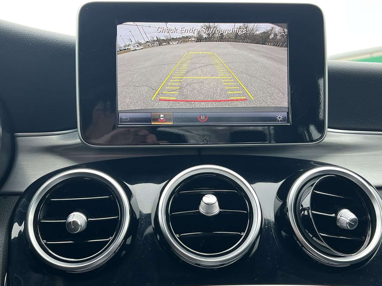 Used 2018 Mercedes-Benz C 300 Sedan image 4