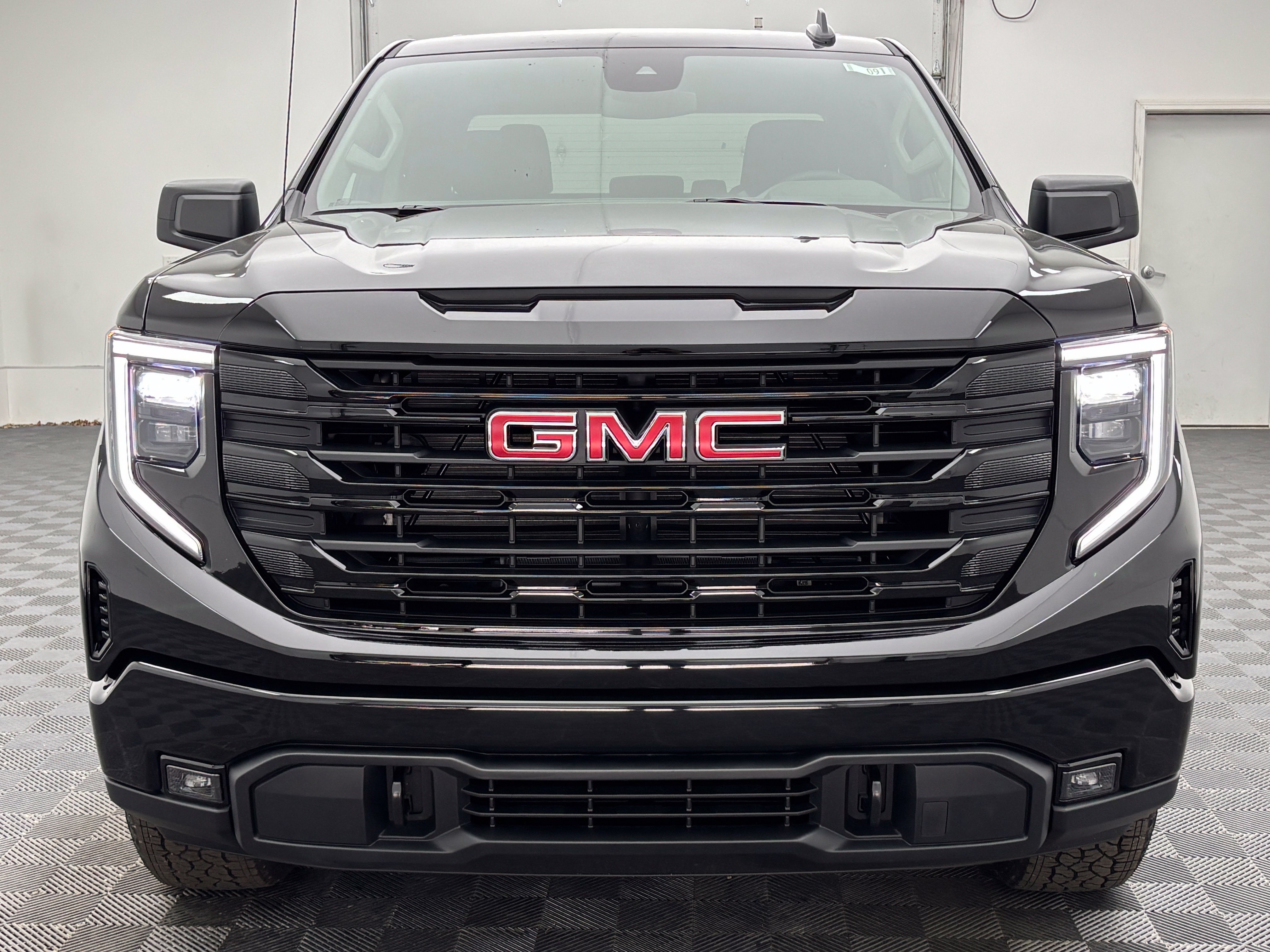 New 2026 GMC Sierra 1500 Elevation w/ Elevation Select Package AWD/4WD image 12