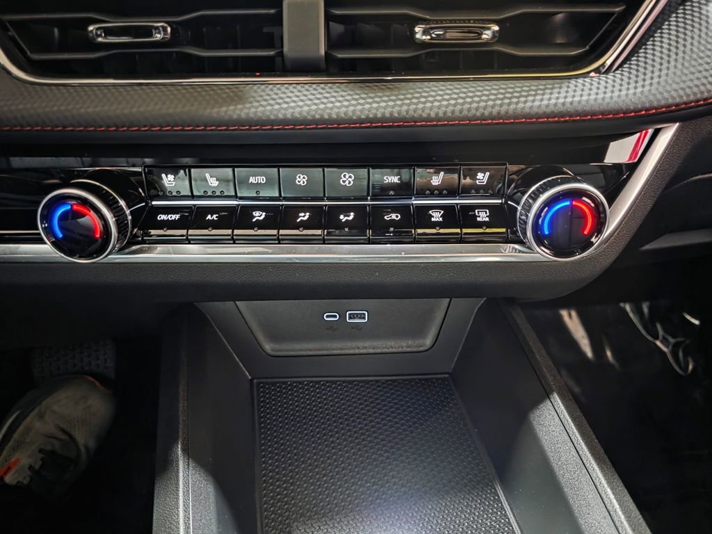 Used 2026 Chevrolet Equinox RS w/ Convenience Package III image 22