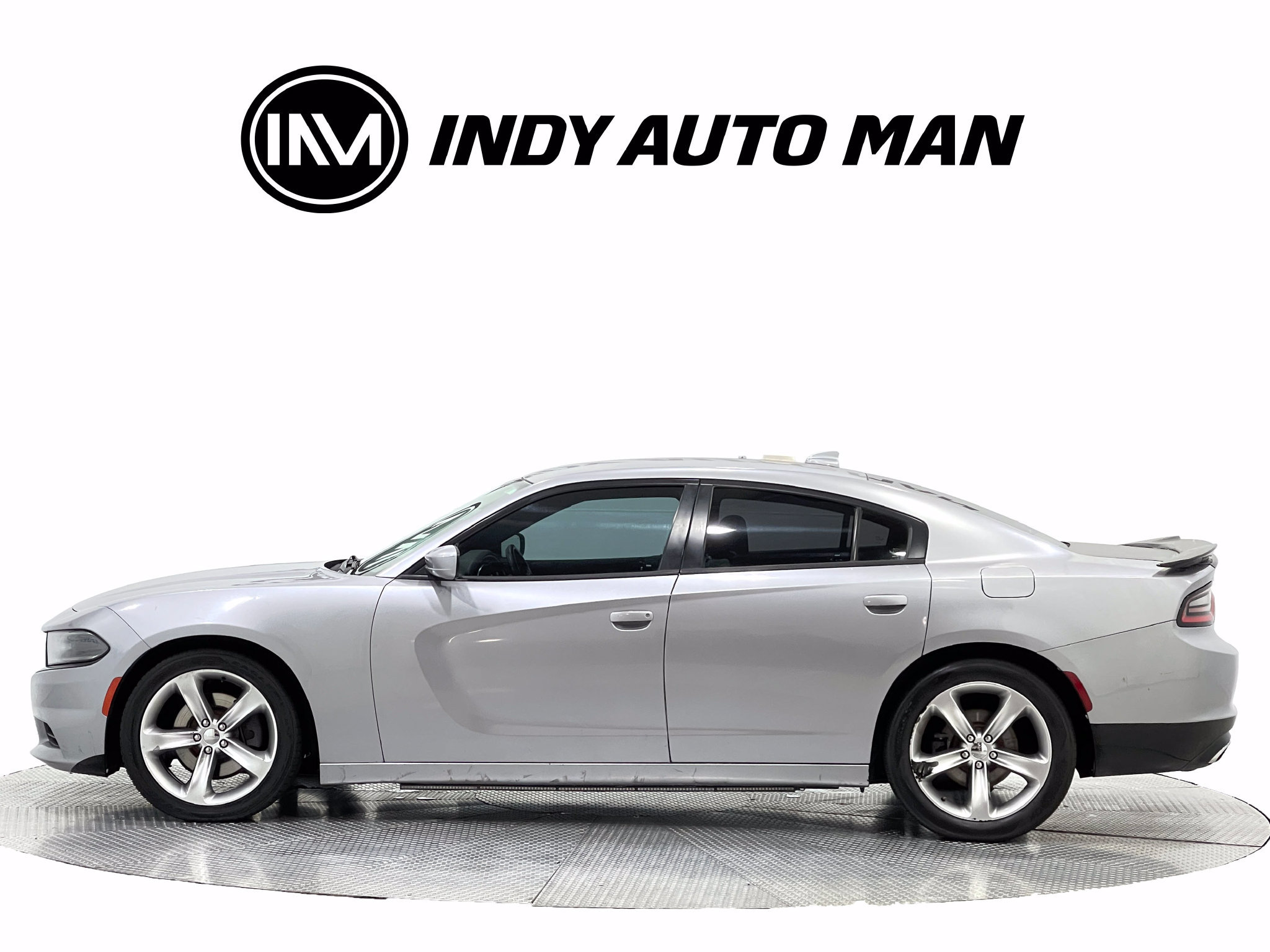 Used 2016 Dodge Charger R/T w/ Navigation & Travel Group RWD image 7
