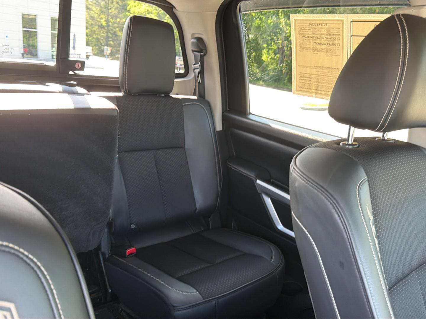 Used 2017 Nissan Titan PRO-4X AWD/4WD image 44