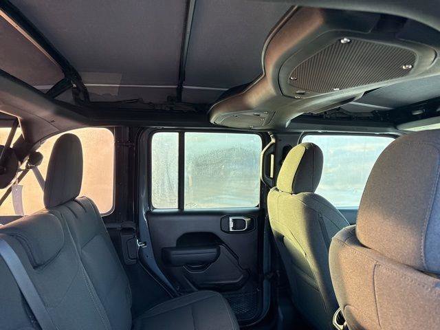 New 2026 Jeep Wrangler Sport S image 32