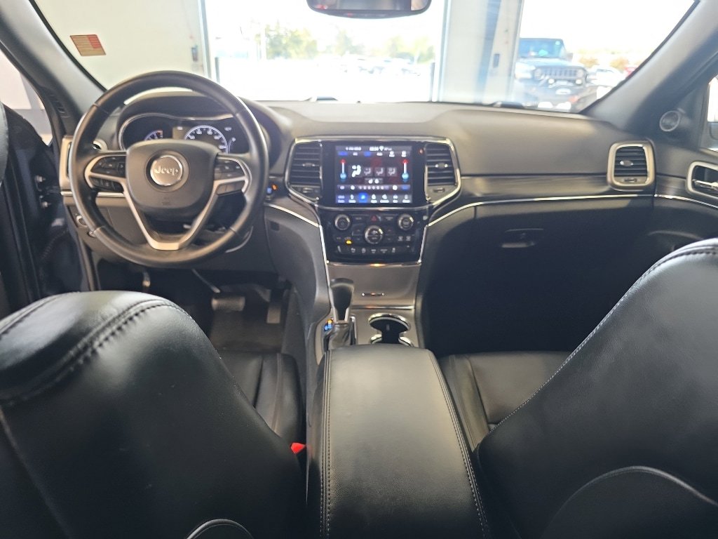 Used 2019 Jeep Grand Cherokee Limited w/ Trailer Tow Group IV AWD/4WD image 9