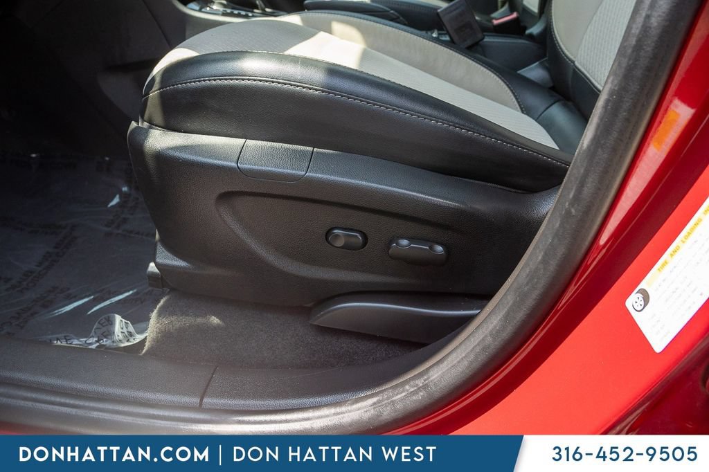 Used 2017 Buick Encore Preferred FWD image 17
