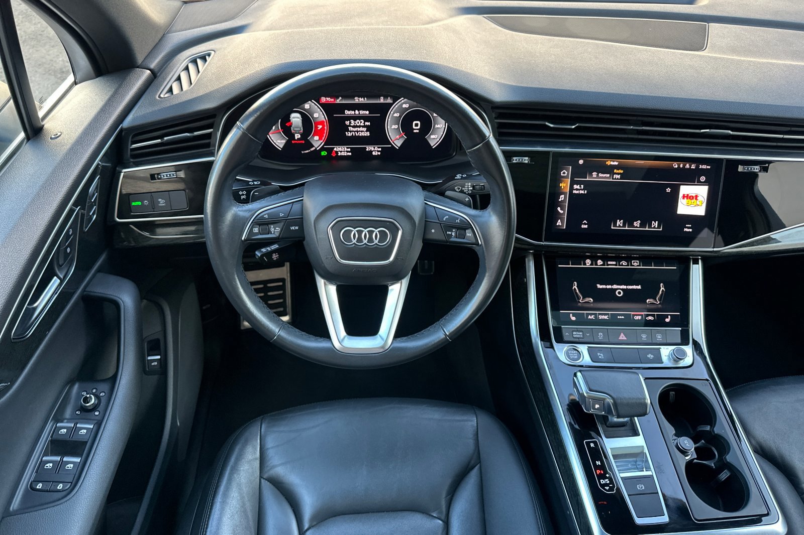 Used 2021 Audi Q7 3.0T Premium image 16