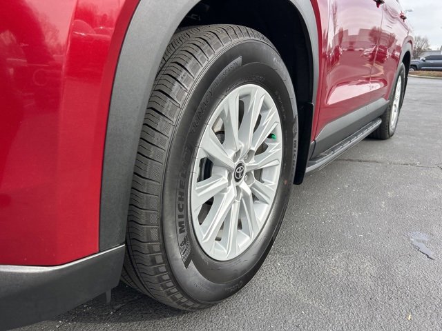 Used 2024 Toyota Grand Highlander XLE image 12