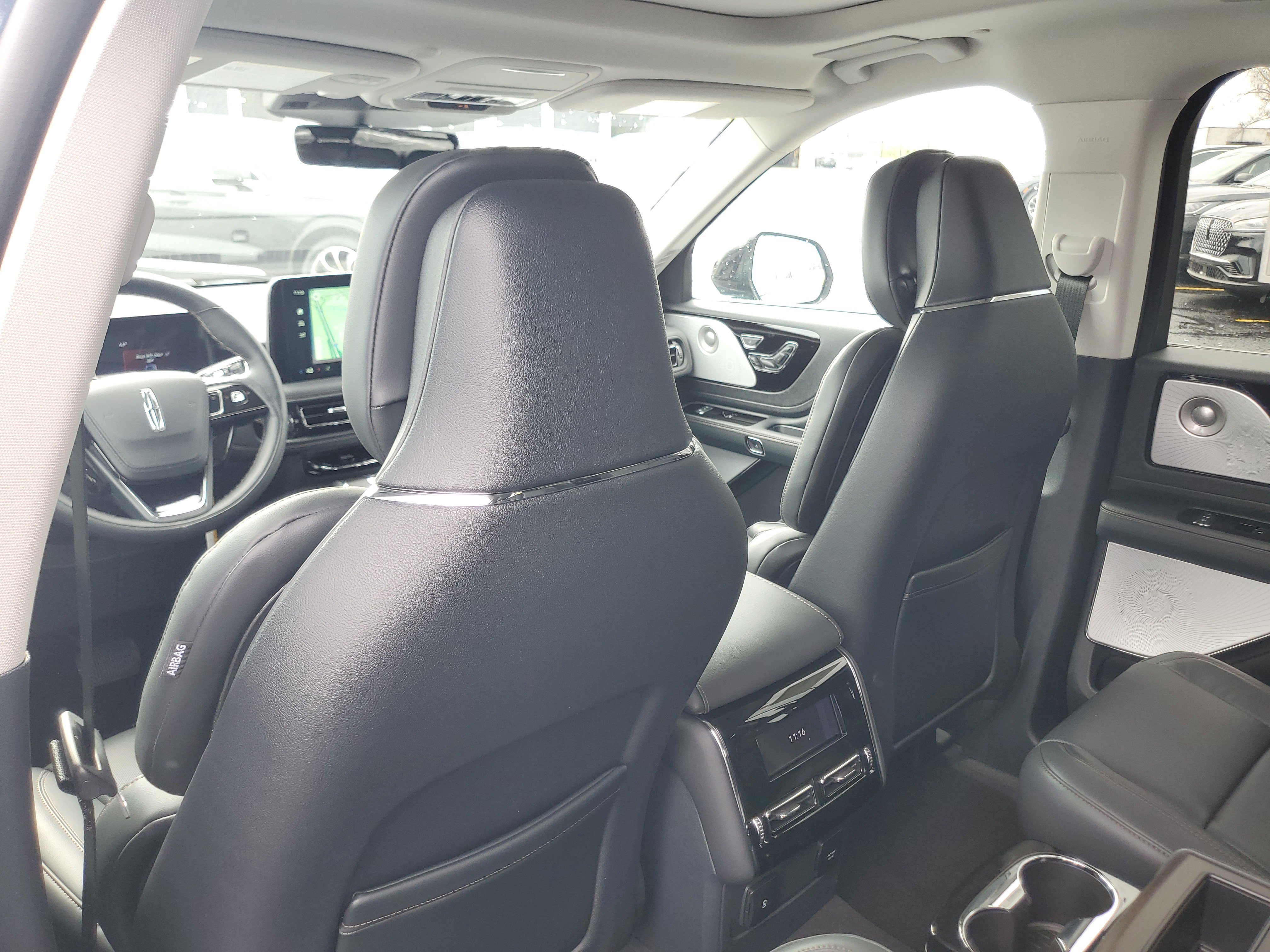 New 2026 Lincoln Aviator Reserve AWD/4WD image 24